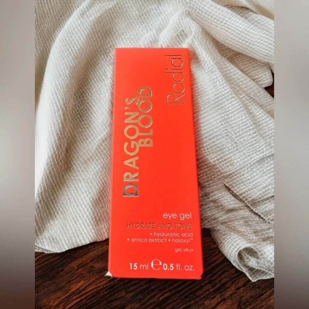 NIB DRAGON’S BLOOD EYE GEL HYALURONIC ACID ARNICA EXTRACT , BY RODIAL